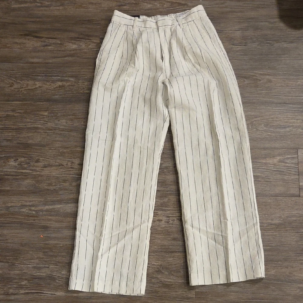 GAP Women's Cream and Black Striped Pantsuit - Picture 1 of 5
